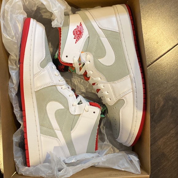 Air Jordan 1 Zoom Air CMFT Hare NWT Size 9.5 Men’s - Picture 5 of 5